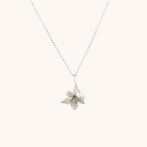 Beautiful sterling necklace